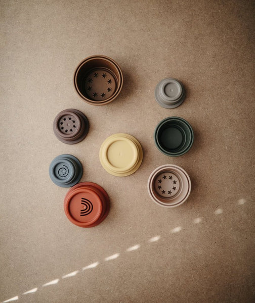 Stacking cups Toy-Retro - B.BabyCo